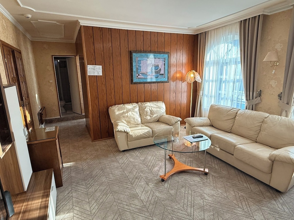 Garni Hotel Lav 32/50