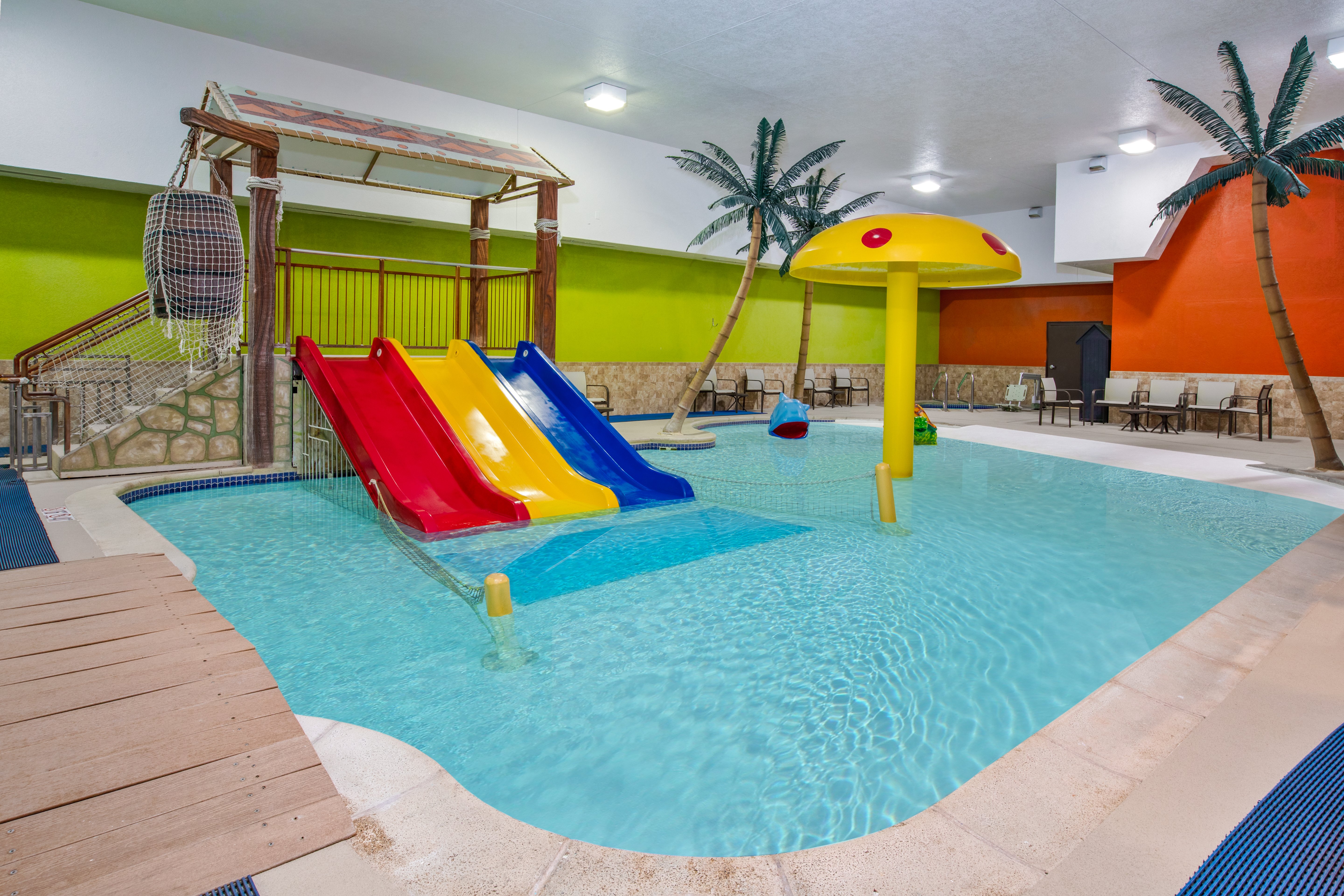 Holiday Inn Express Fremont 36/42