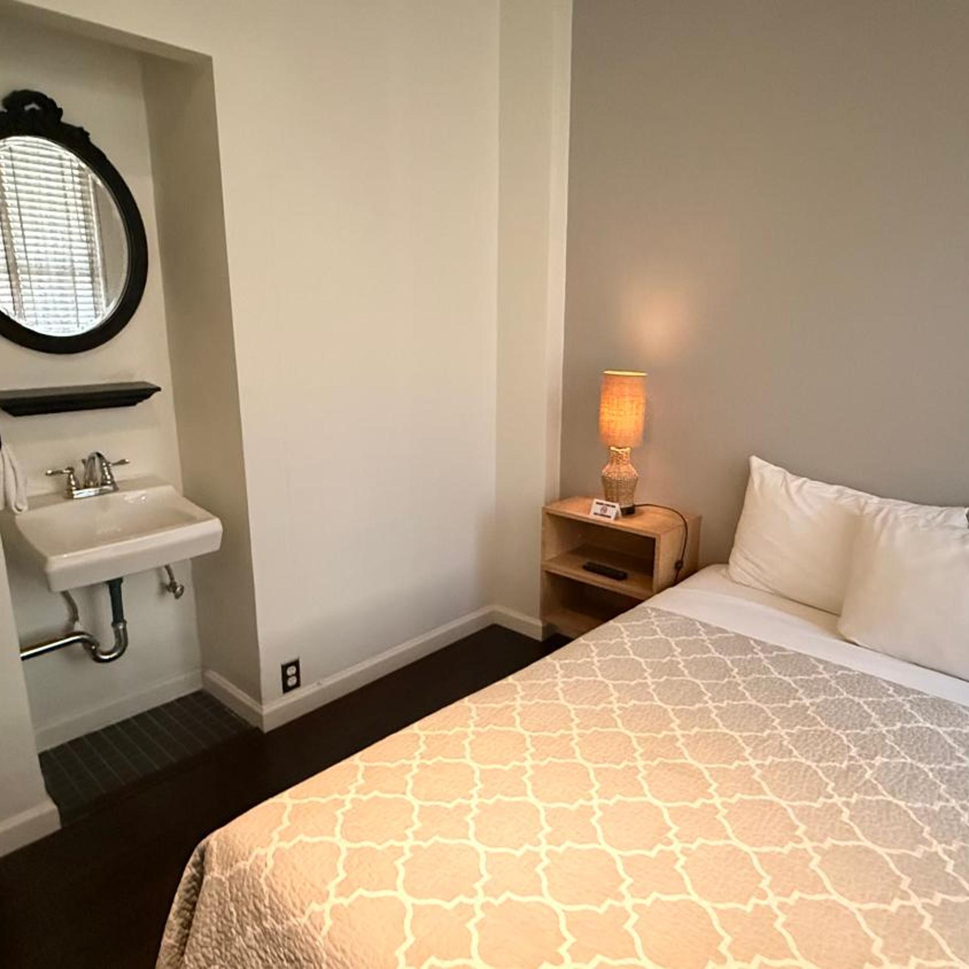 Room, Single, Double Bed, External Bathroom