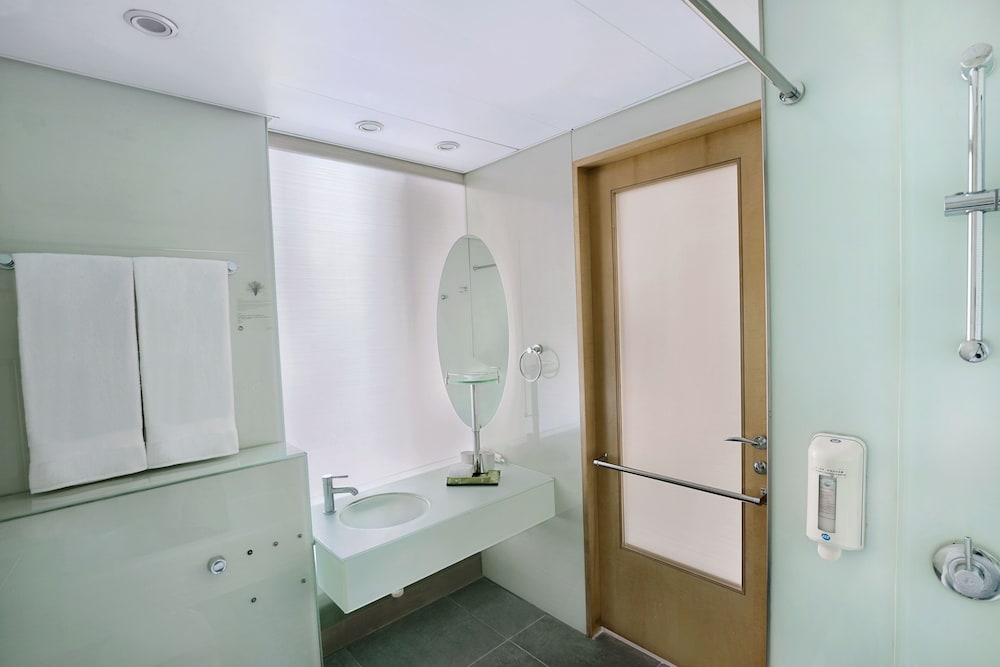 Rambler Garden Hotel 37/40