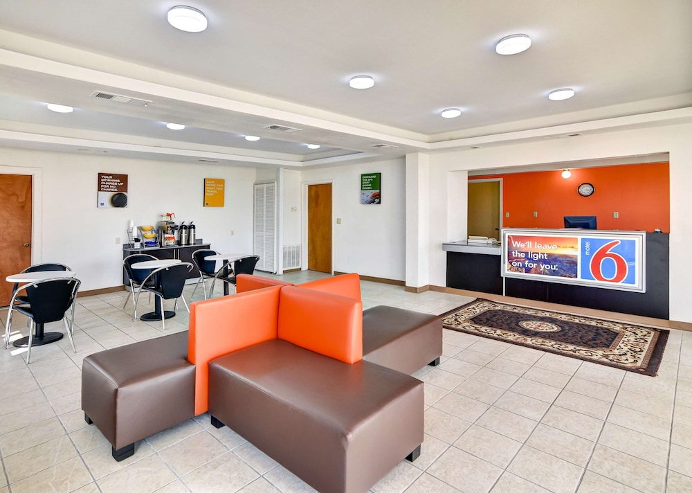 Motel6 Lindale, TX 21/34