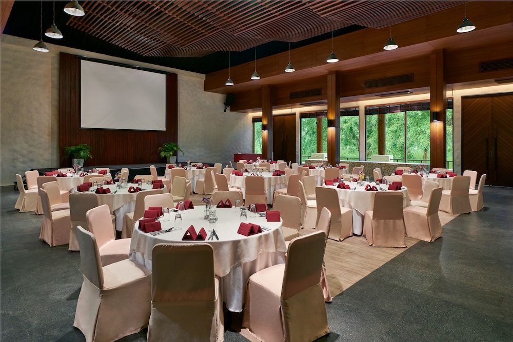 Kirimaya Golf Resort and Spa 64/74
