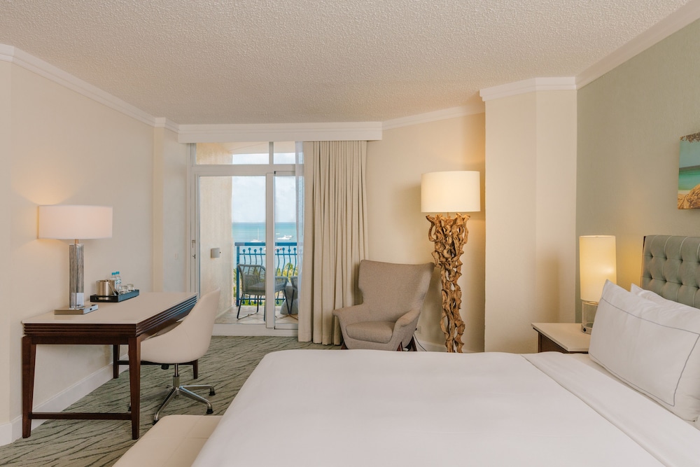 Hilton Aruba Caribbean Resort and Casino 21/99