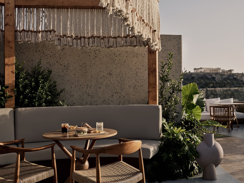 The Lekka Hotel 2/49