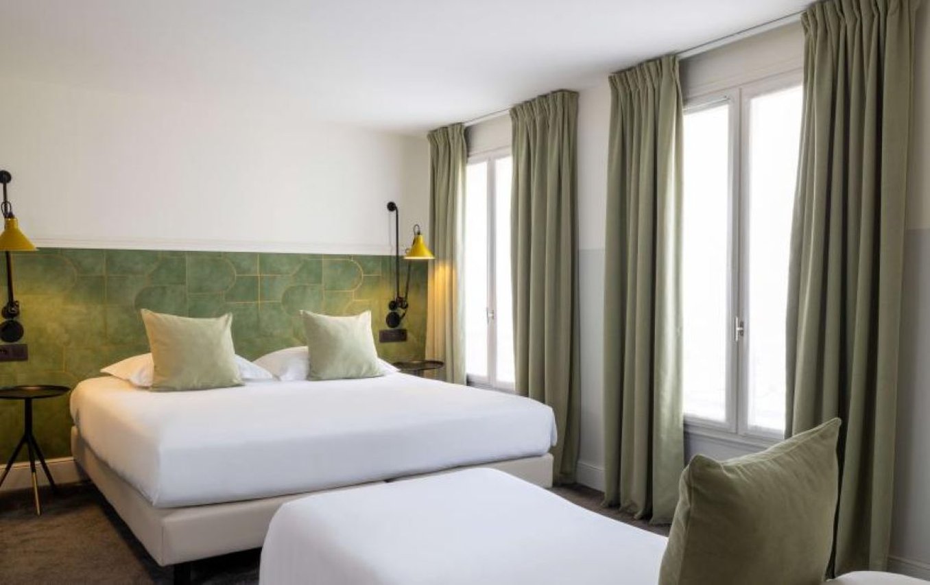 Hotel Des Mines 10/28