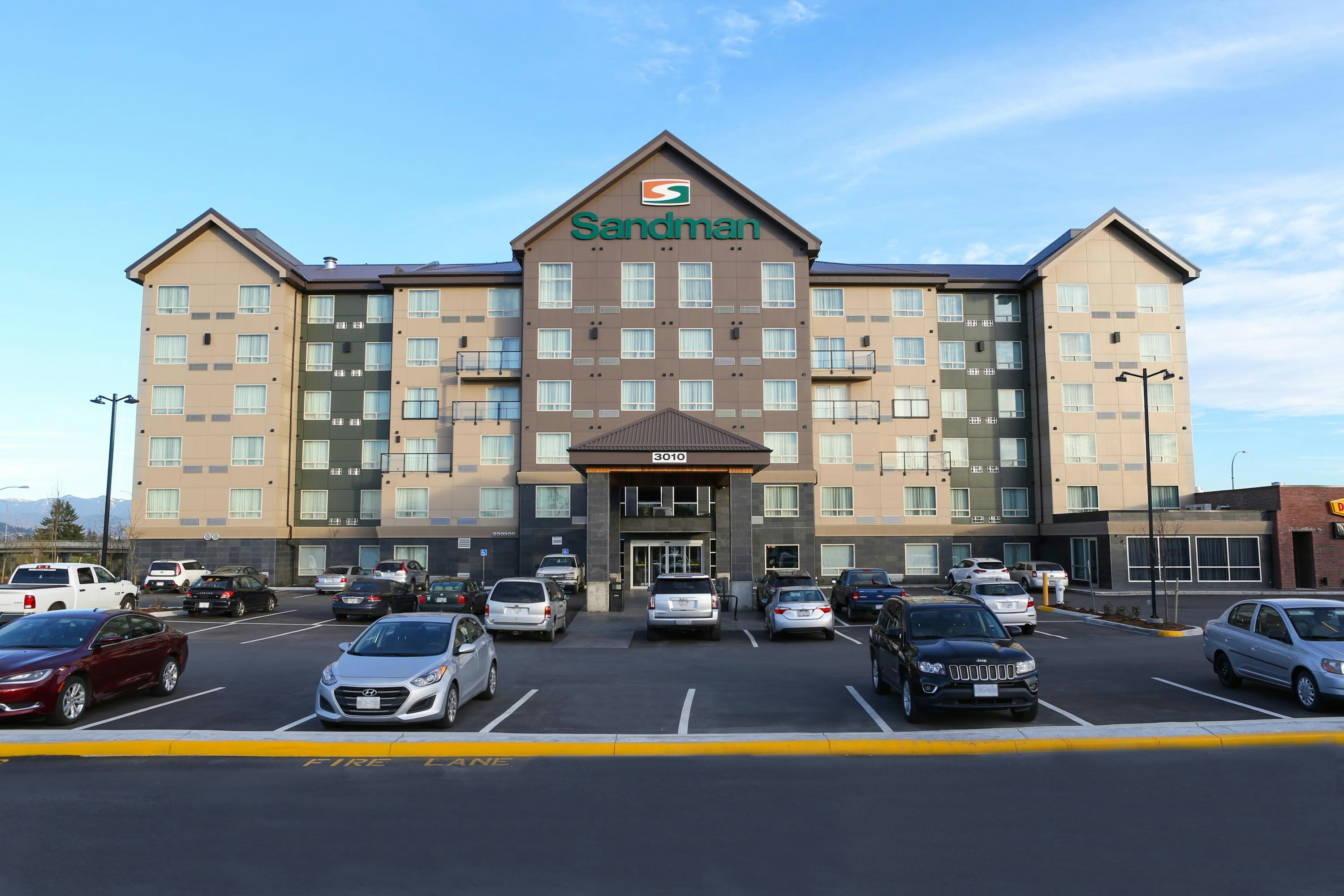 Sandman Hotel Abbotsford Airport 31/33