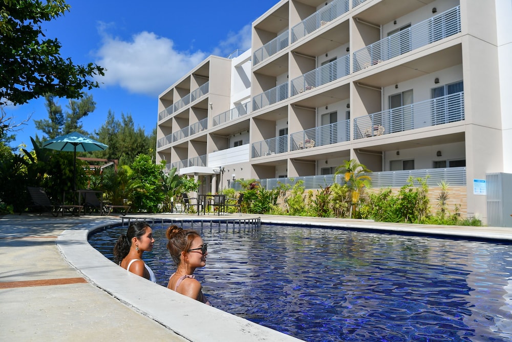 Odysis Onna Resort Hotel 9/72