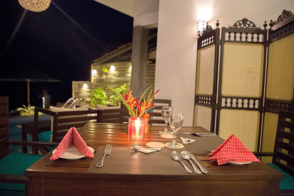 Sea World Boutique Hotel 38/50