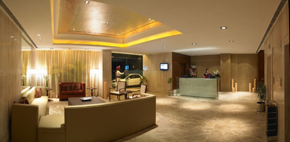 Royal Orchid Central Jaipur 28/58