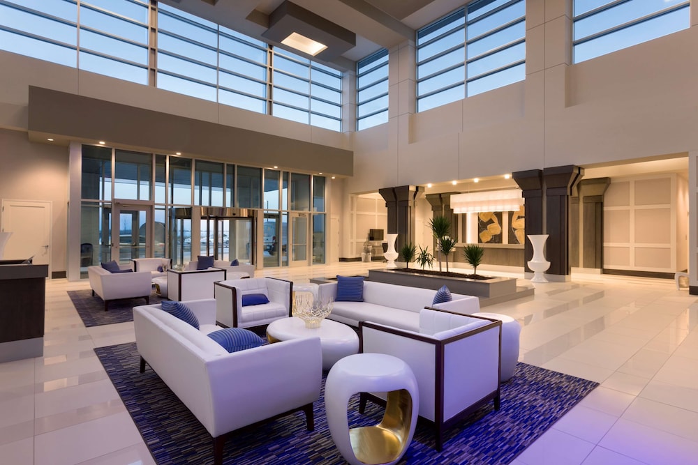 Embassy Suites by Hilton Kansas City Olathe 28/54