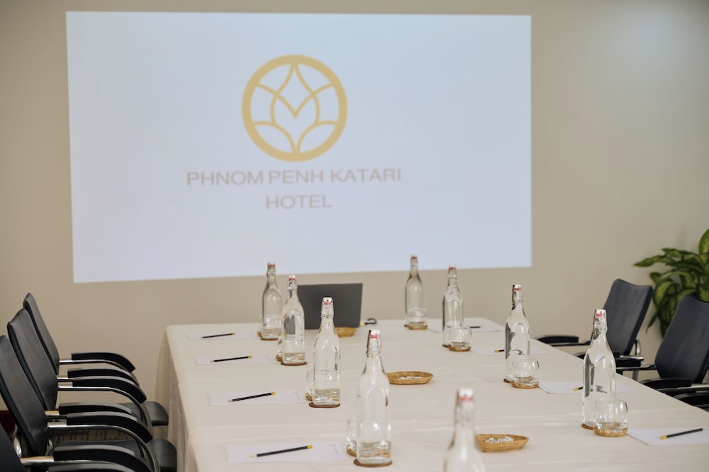 Phnom Penh Katari Hotel 66/73