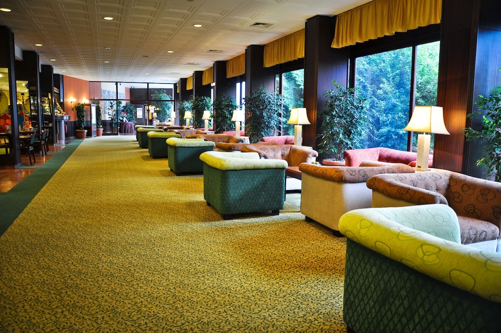 HOTEL LOVER 36/55