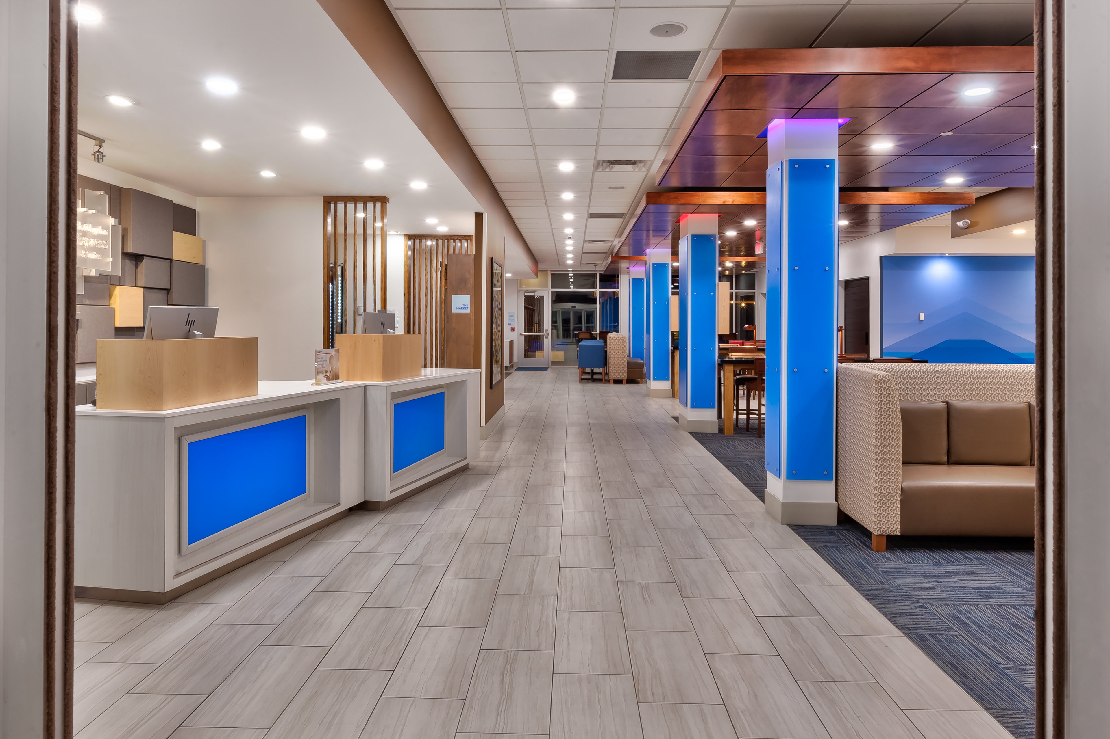 Holiday Inn Express Suites Milan Sandusky Area 8/25
