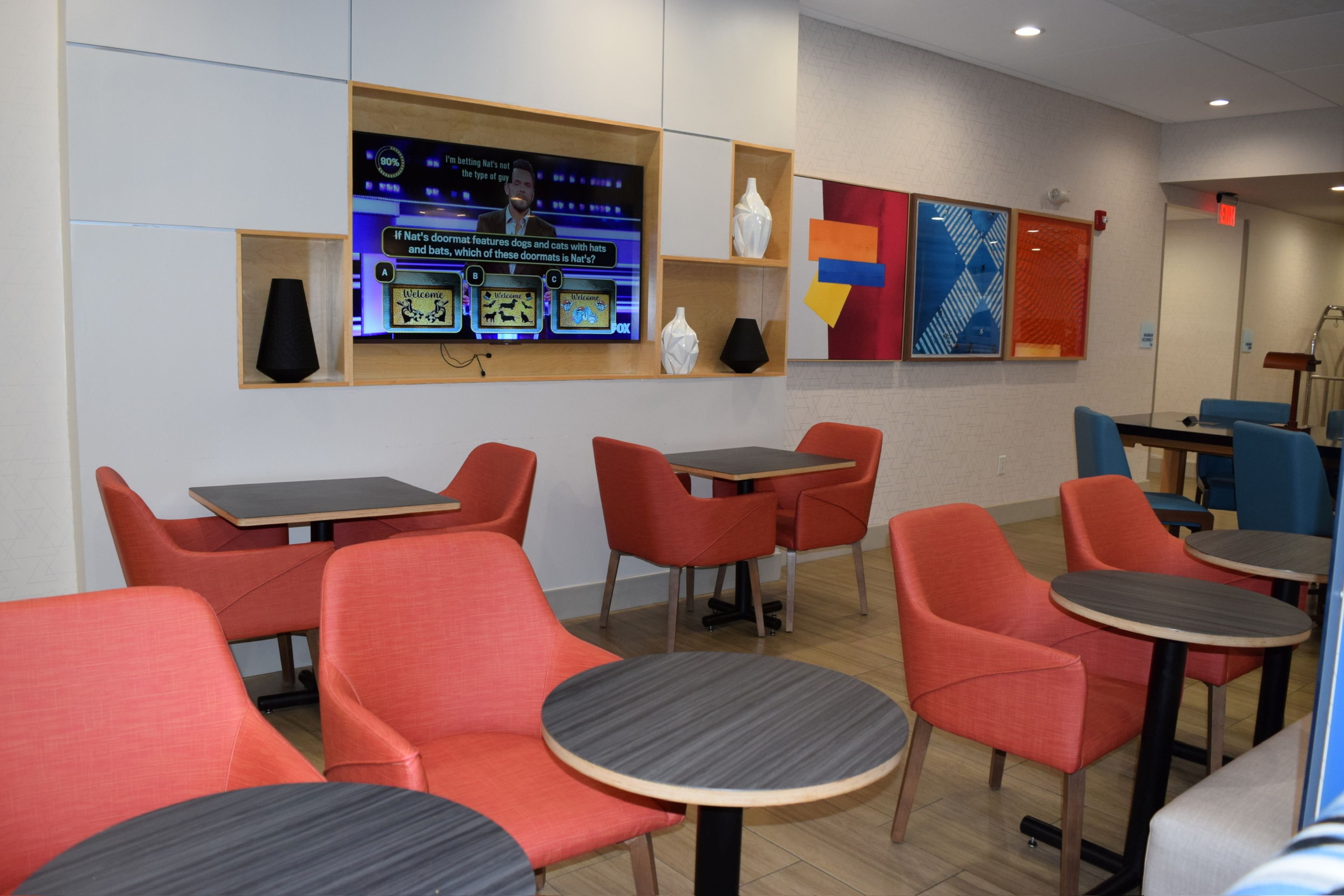 HOLIDAY INN EXPRESS & SUITES ATLANTA N - WOODSTOCK 30/51