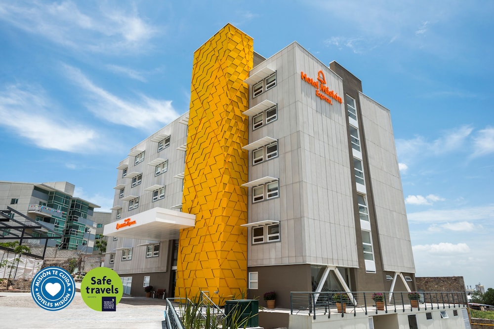 Hotel VM Express Queretaro 2/47