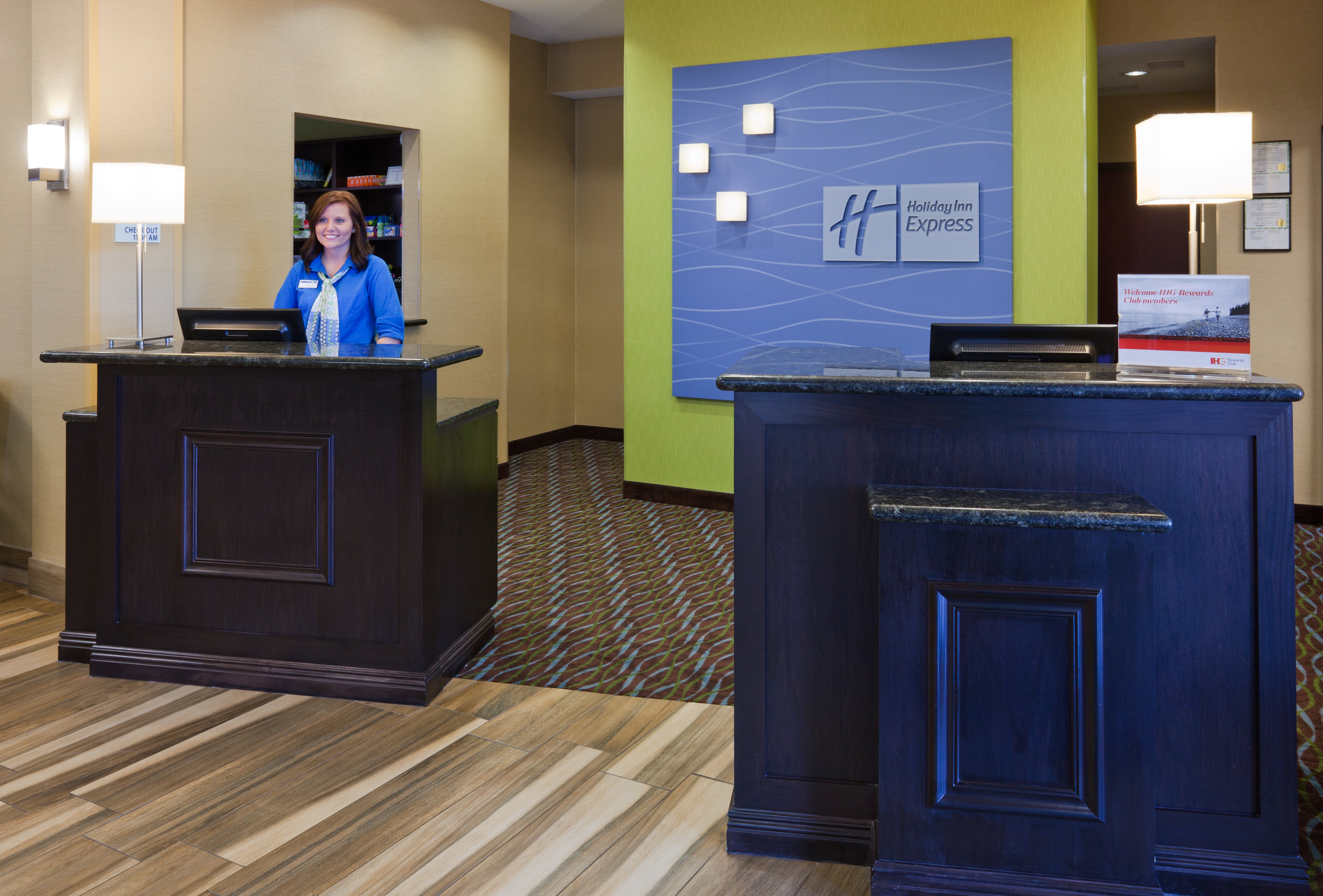 Holiday Inn Express Fort Dodge 6/26