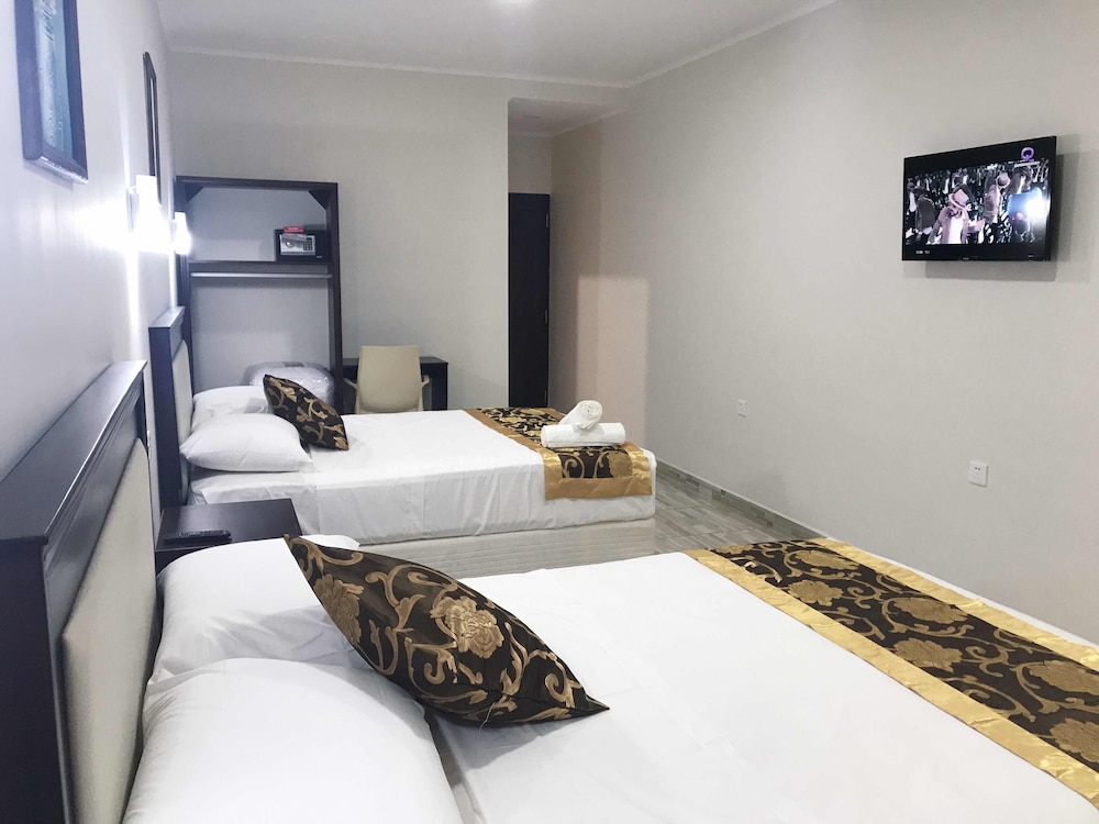Hotel Amayal 25/50