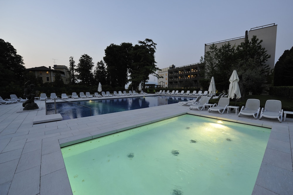 Hotel Acquaviva Del Garda 45/59