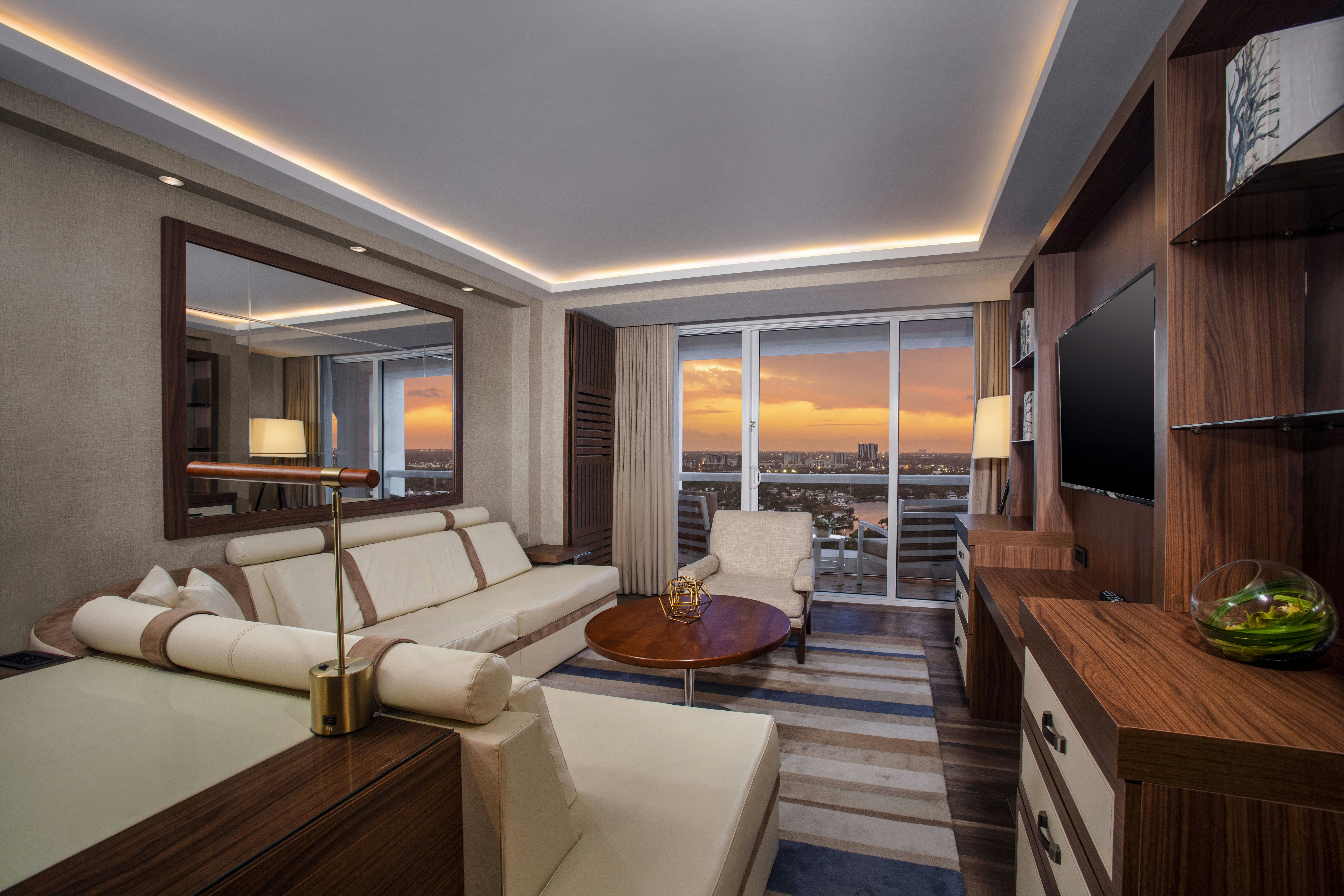 1 Bedroom, Suite, Intracoastal View, Conrad Fort Lauderdale Beach 2/4