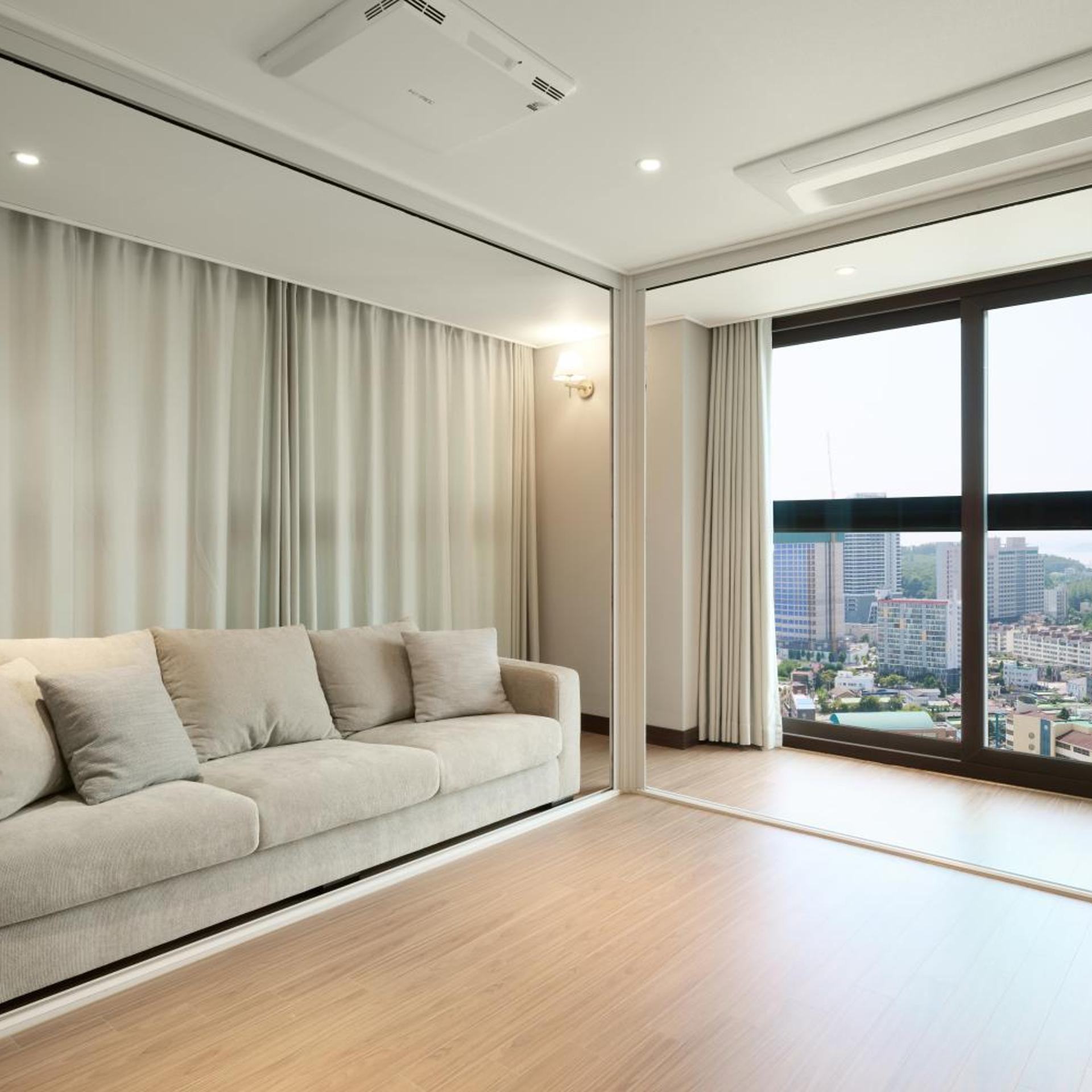The Hotel Sokcho 45/51