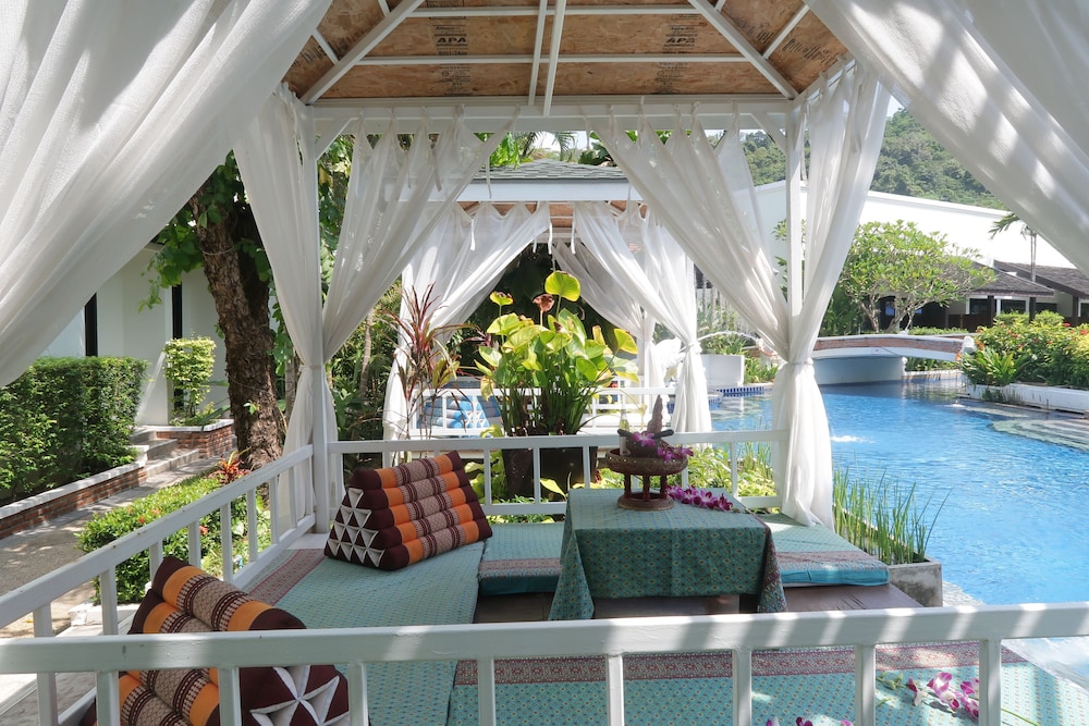 Access Resort & Villas in KARON BEACH