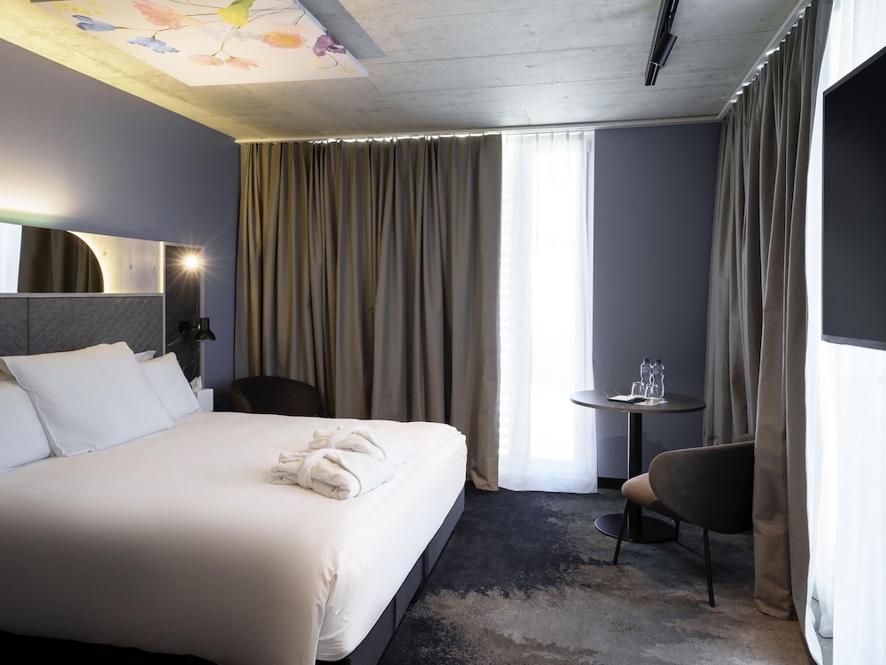 Mercure Hotel Delemont 7/55