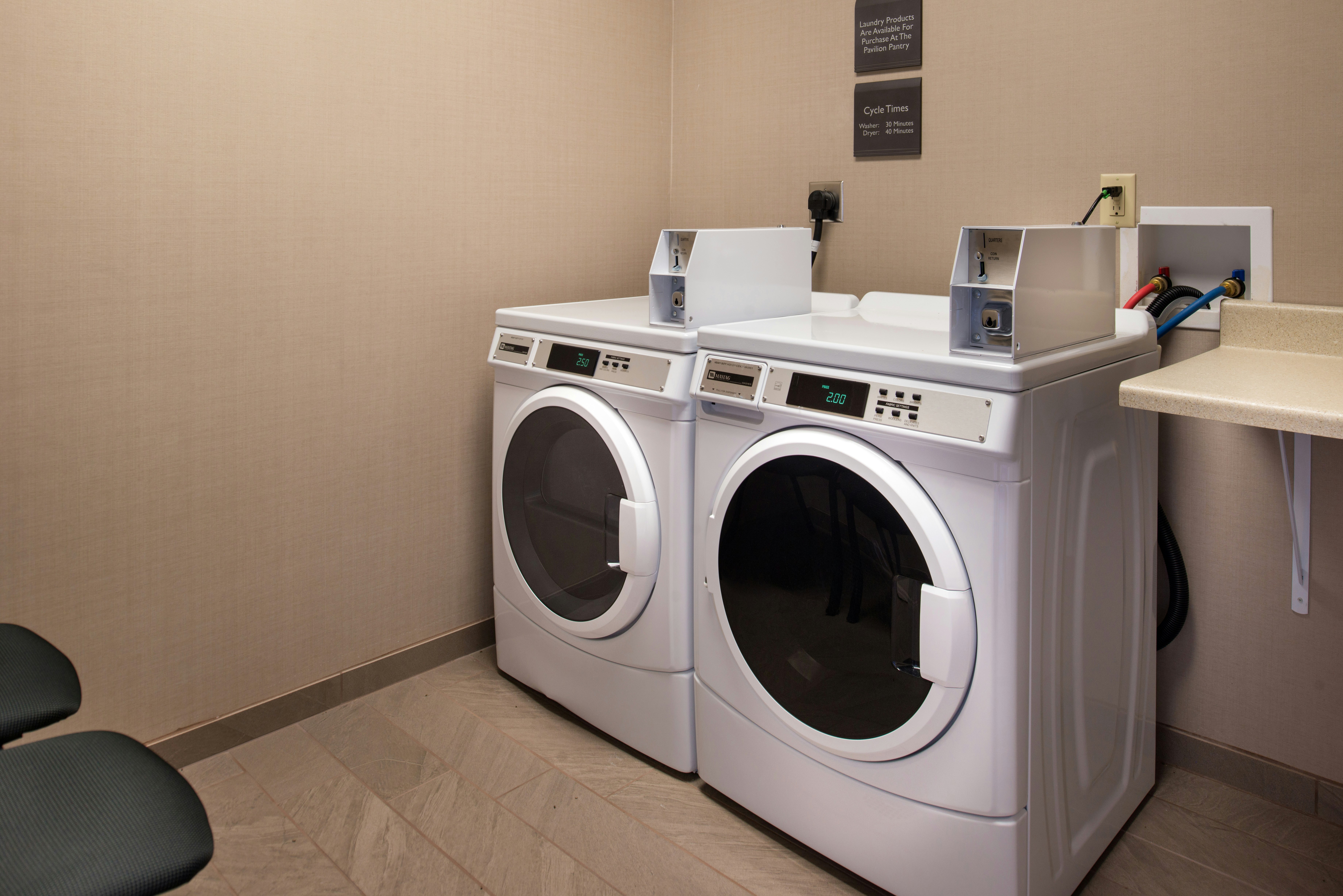 HILTON GARDEN INN BRISTOL 8/39