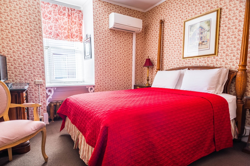 Auberge Mcgees Inn 21/75