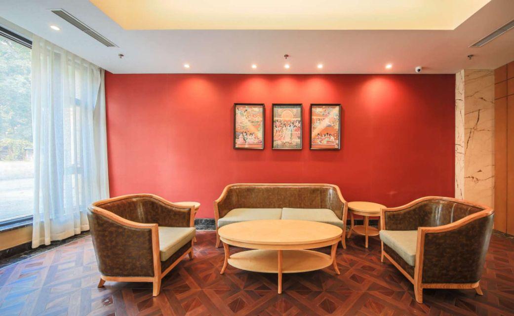 Rose Hot Spring Hotel 33/35