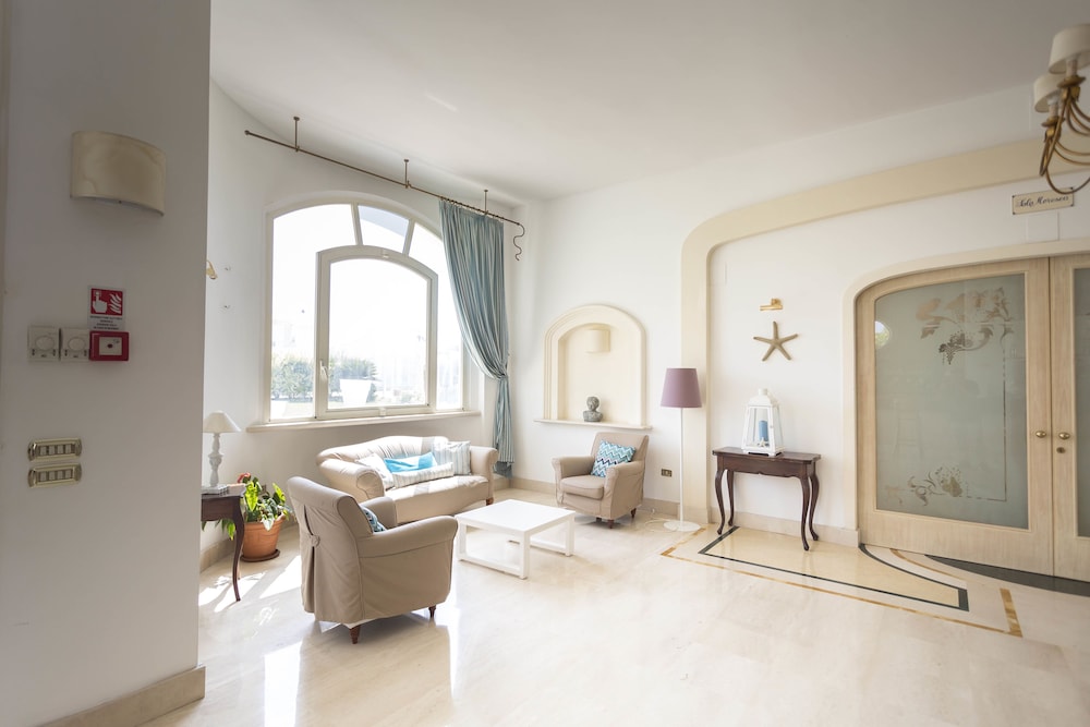 Nicolaus Prime Il Gabbiano Hotel 34/56