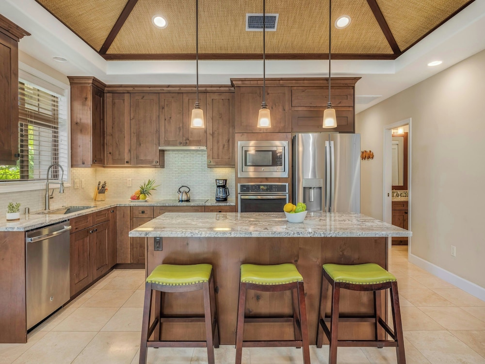 Mauna Lani Home Collection A CoralTree Residence Collection 38/49