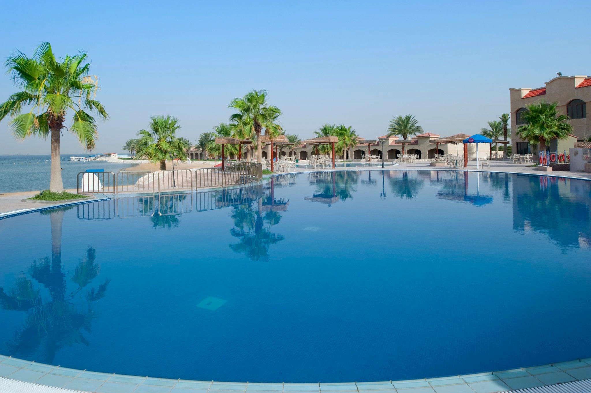 منتجع هوليداي بيتش مينا شاطئ نصف القمر(Mena Holiday Beach Resort Half Moon Bay) 24/53