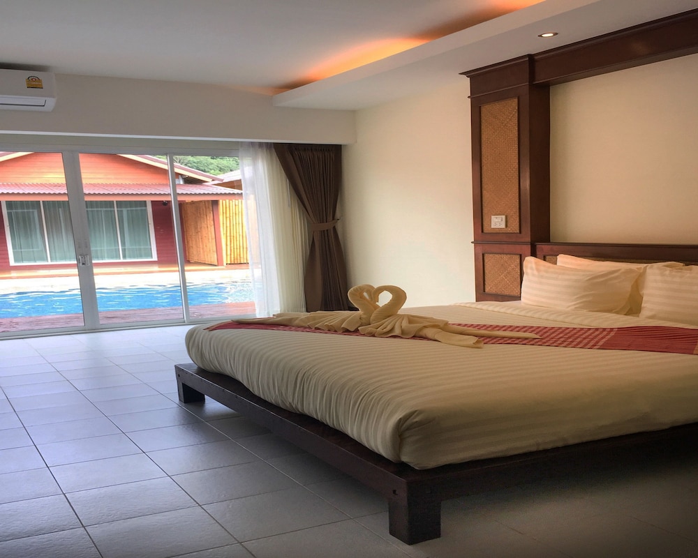 Bungalow, Double Bed, Pool Access
