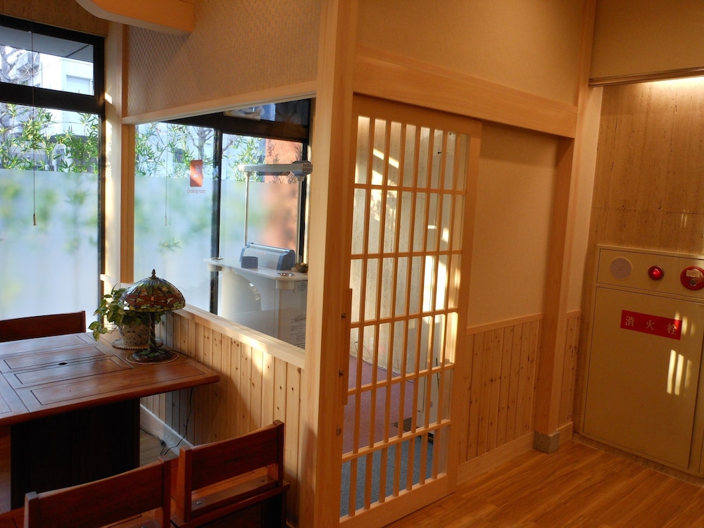 Saga Grace Hotel 18/20
