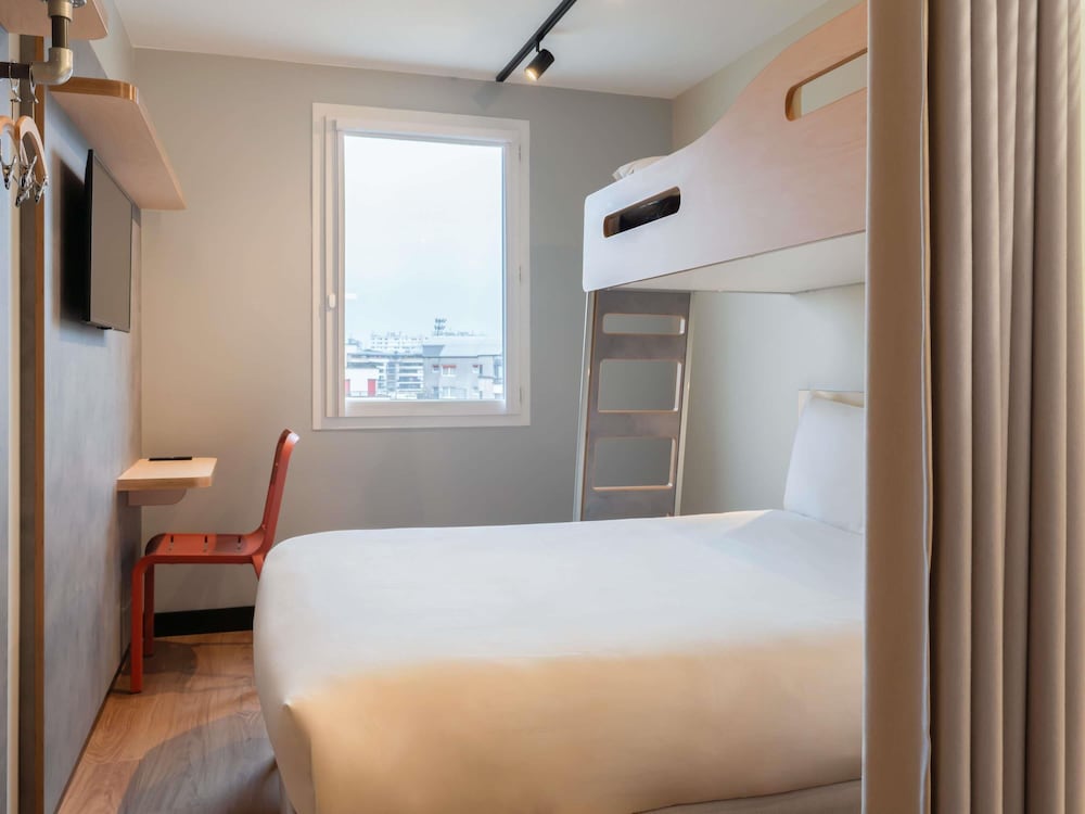 Ibis Budget Issy Les Moulineaux 24/70