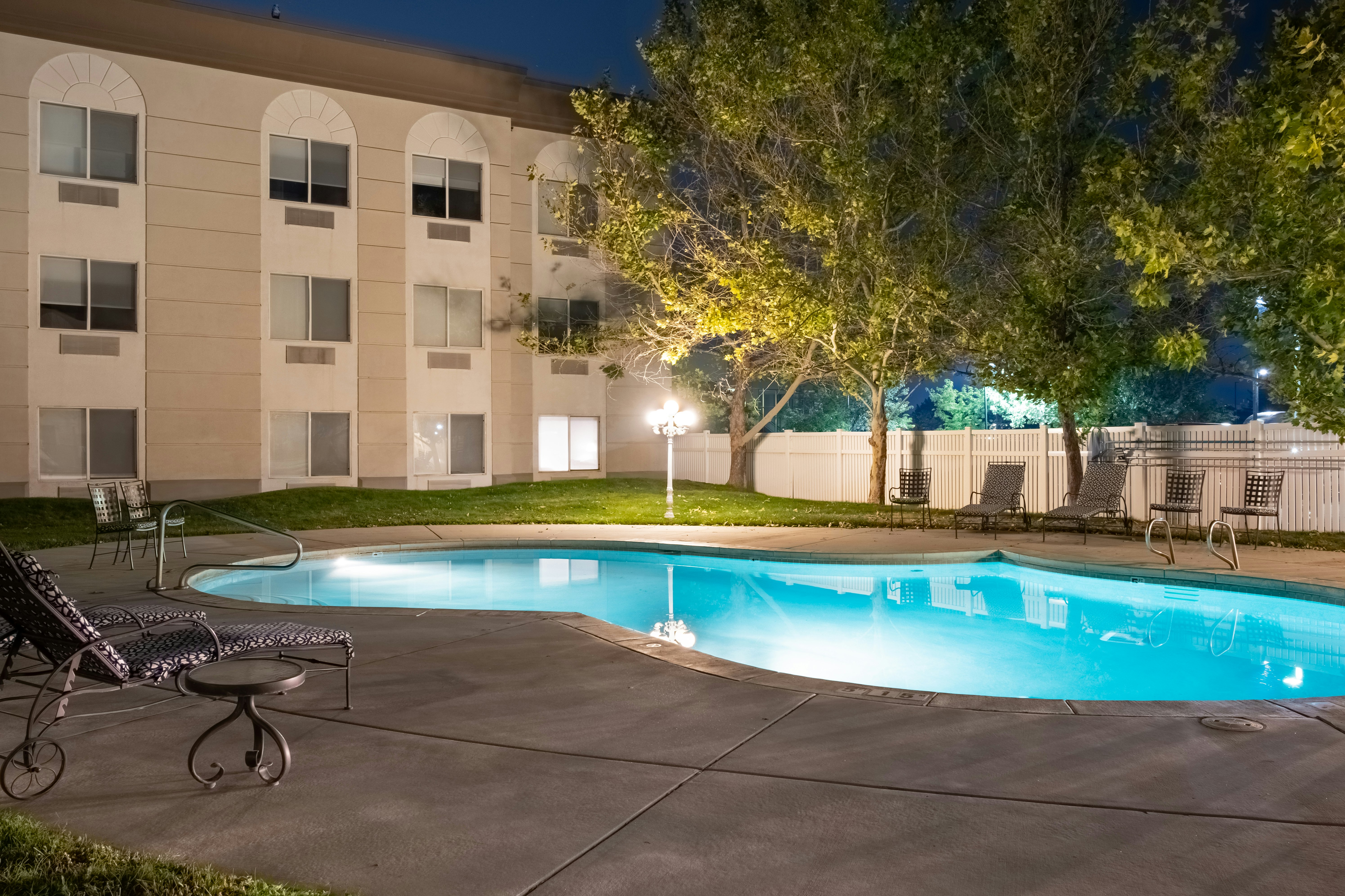 Hampton Inn Suites Salt Lake City Airport 78/82