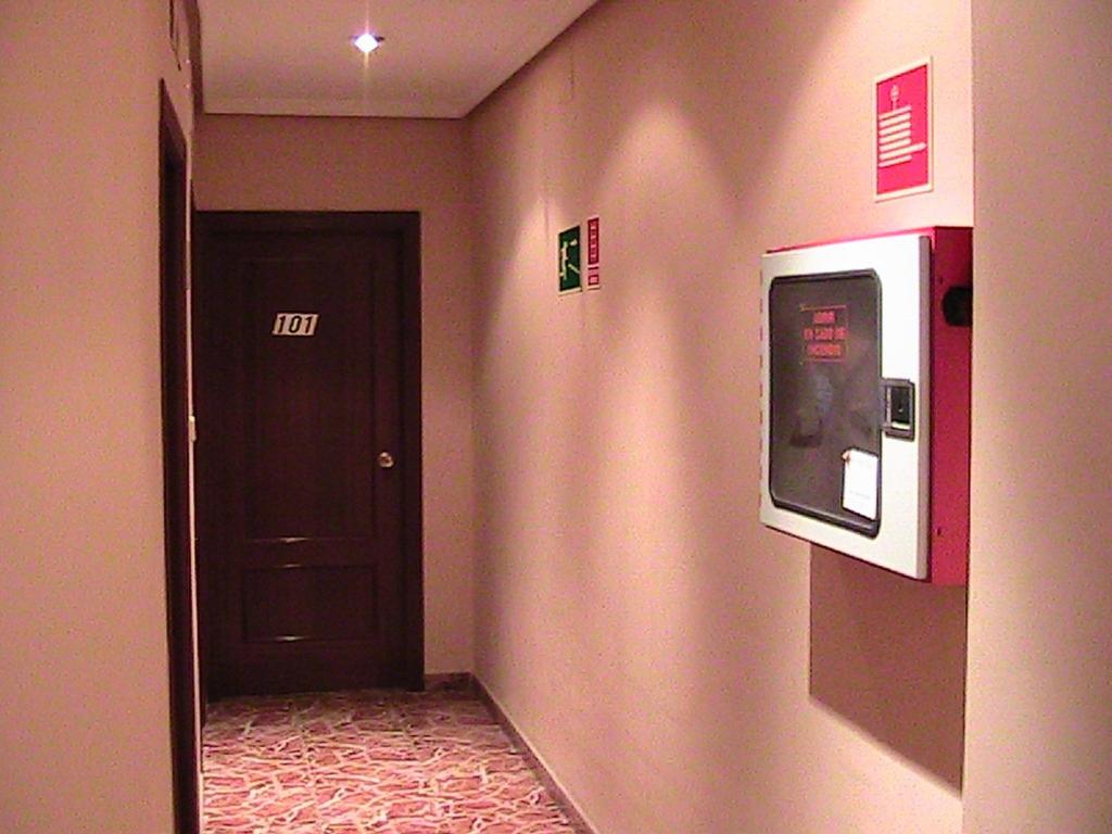 Hotel Manises 15/30