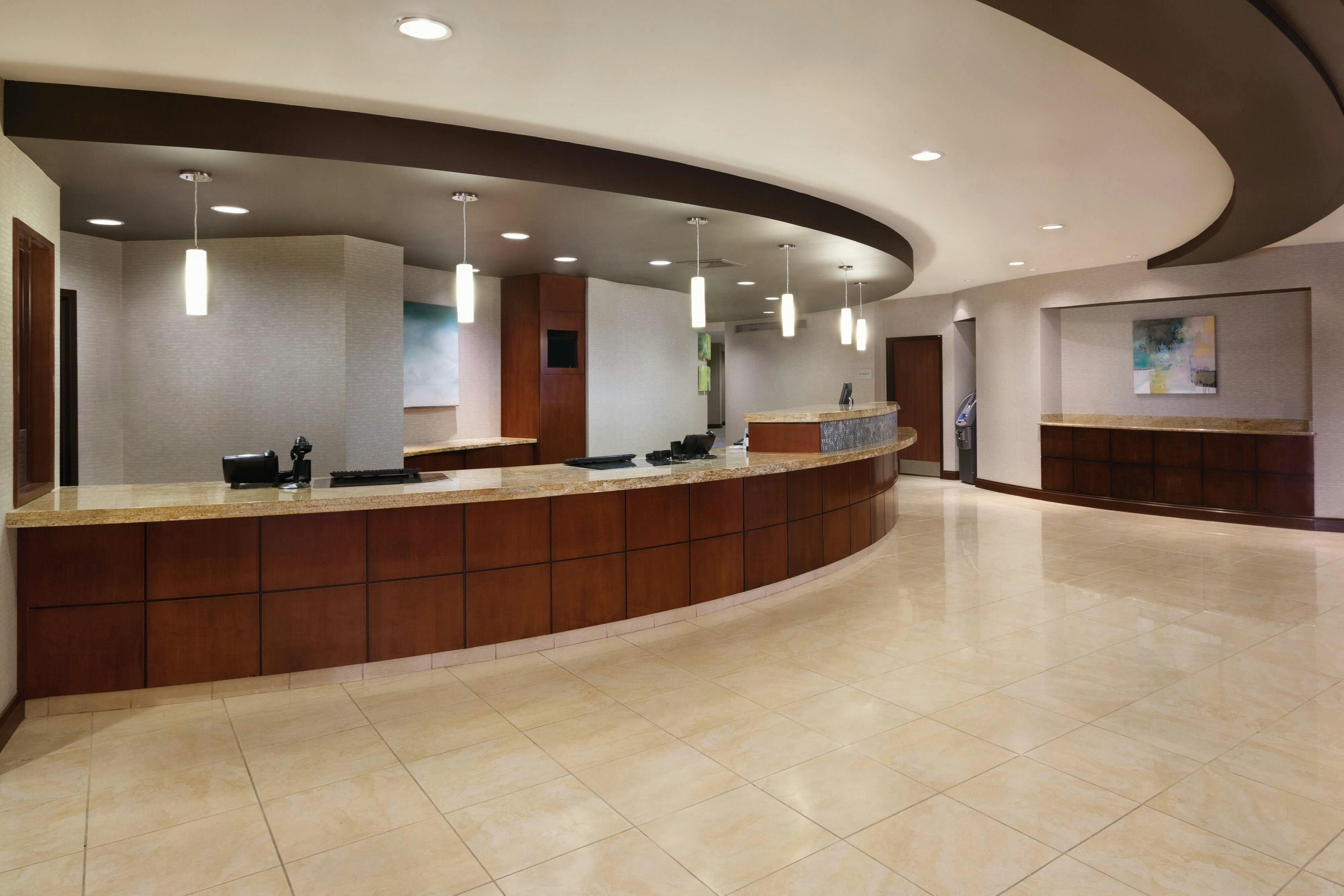 Lobby at Courtyard Marriott Fort Smith Downtown, FORT SMITH - AR