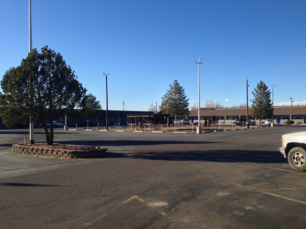 Travelodge by Wyndham Farmington Hwy 64 62/70