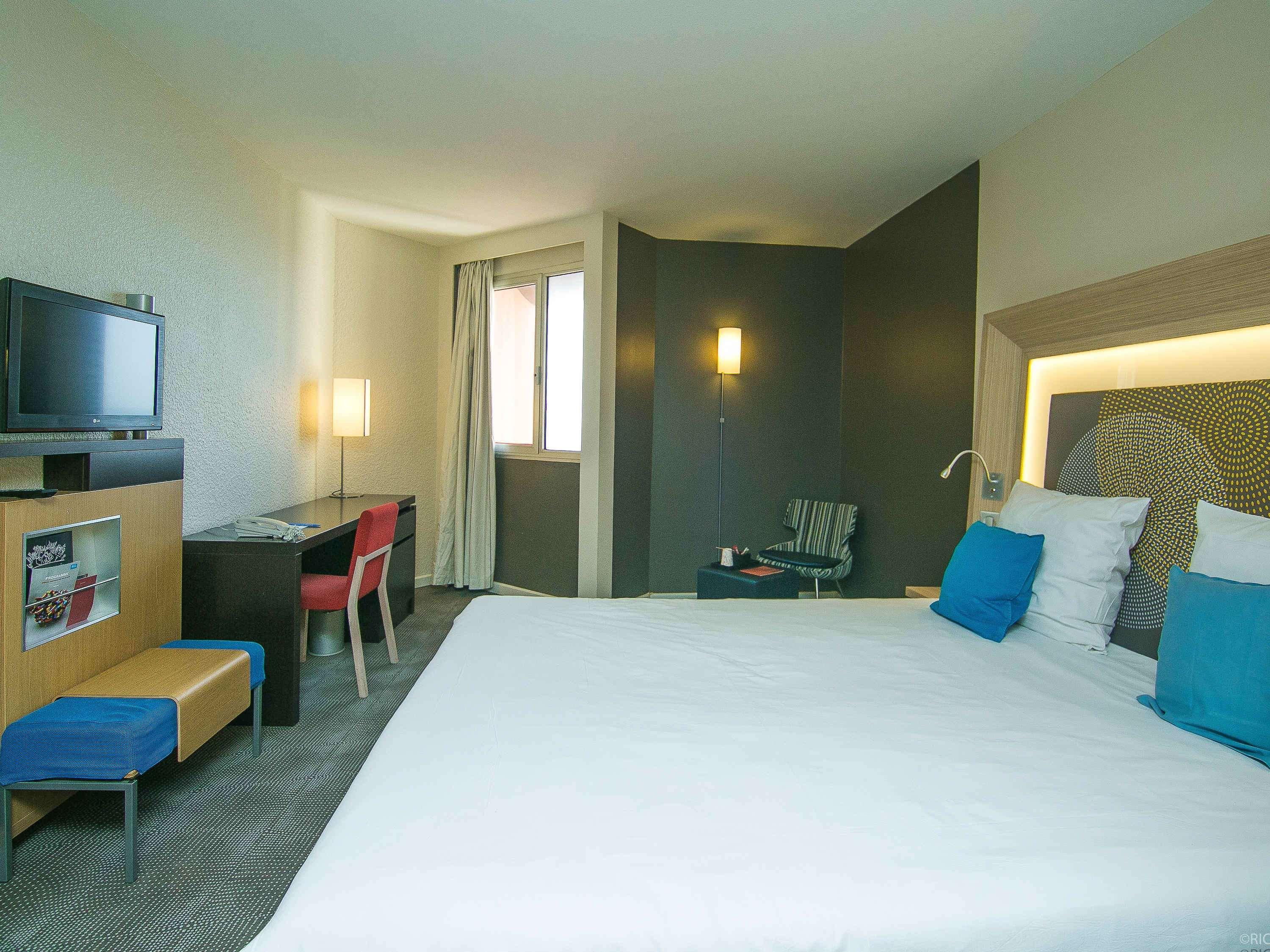 STANDARD, DOUBLE BED, SEA VIEW