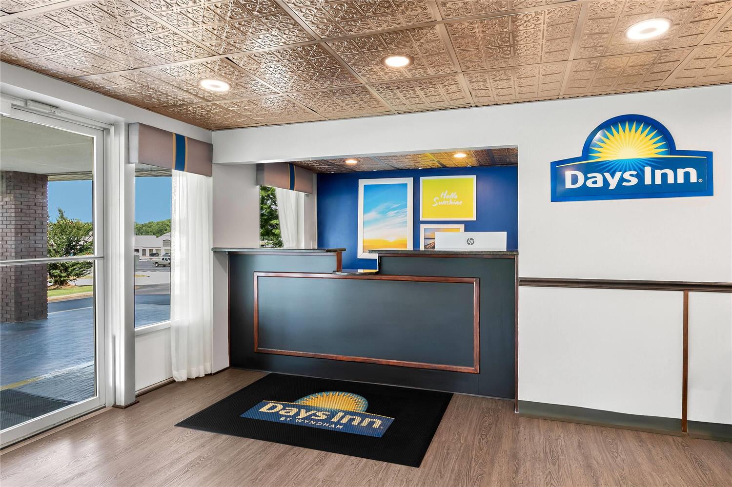 Days Inn by Wyndham Seneca 6/25