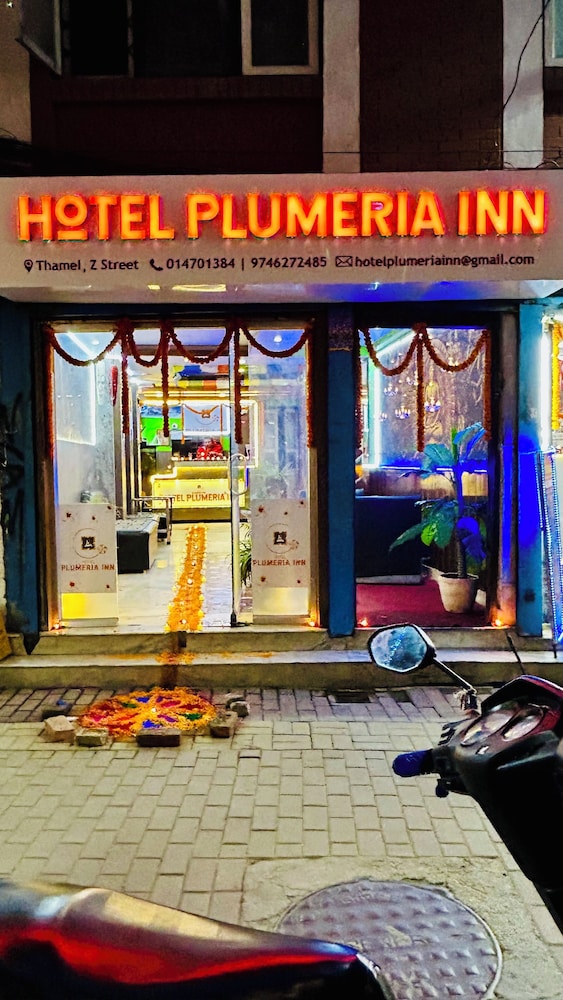 Hotel Plumeria Inn 34/39