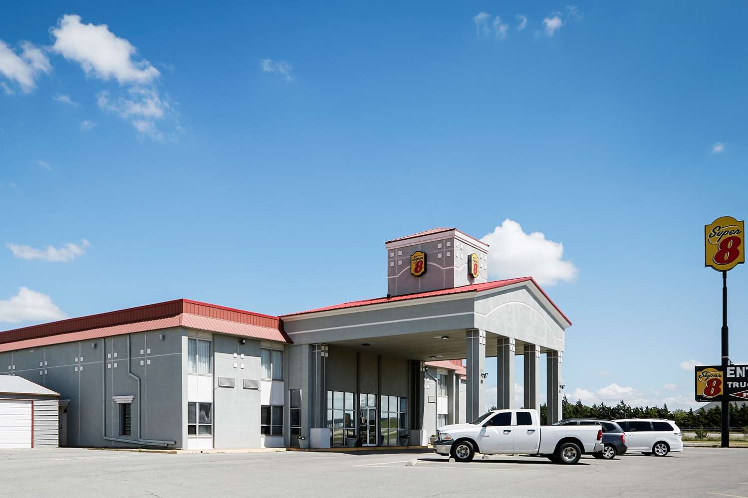 Super 8 By Wyndham Elk City 1/4