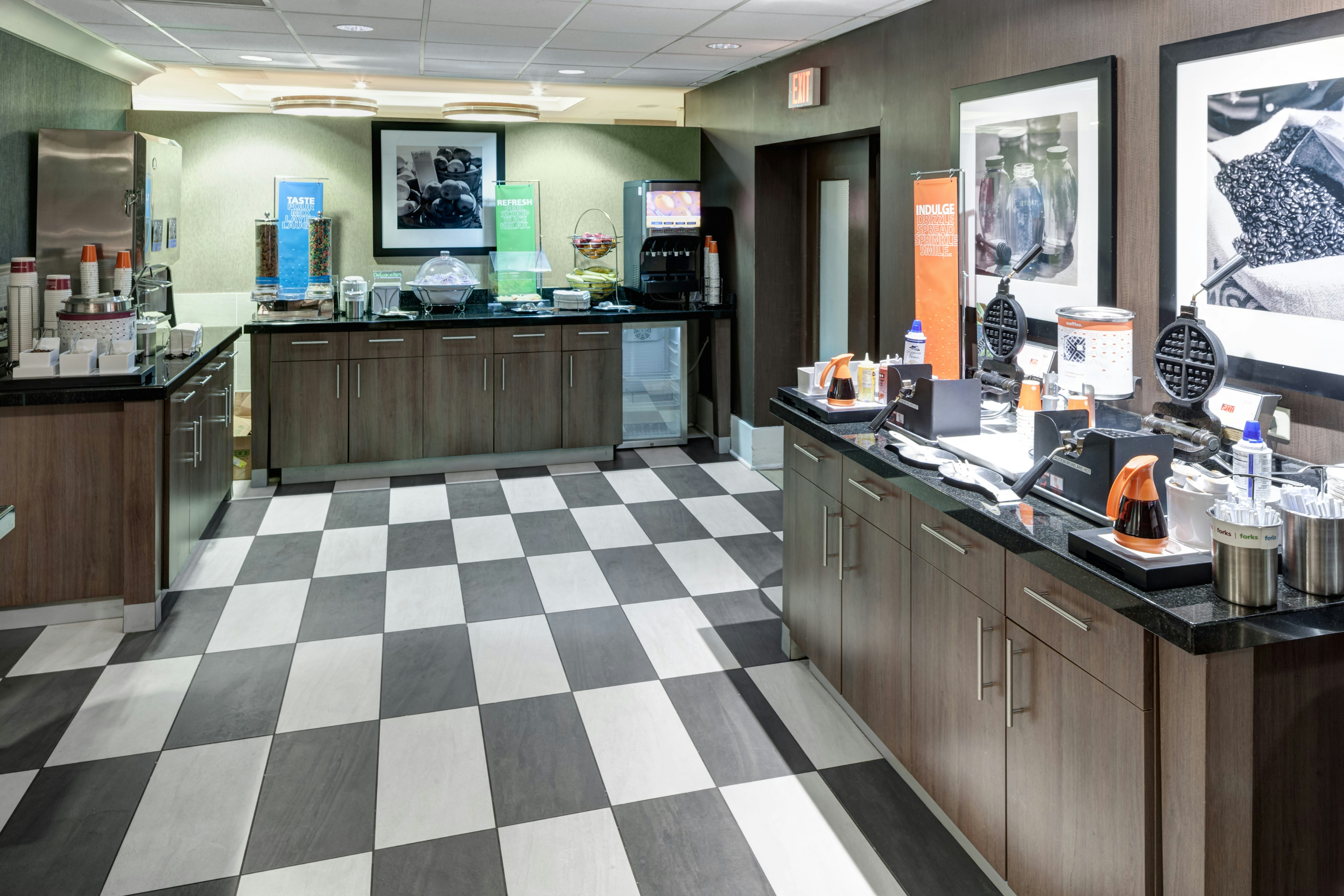 Hampton Inn Jacksonville Beach 15/57