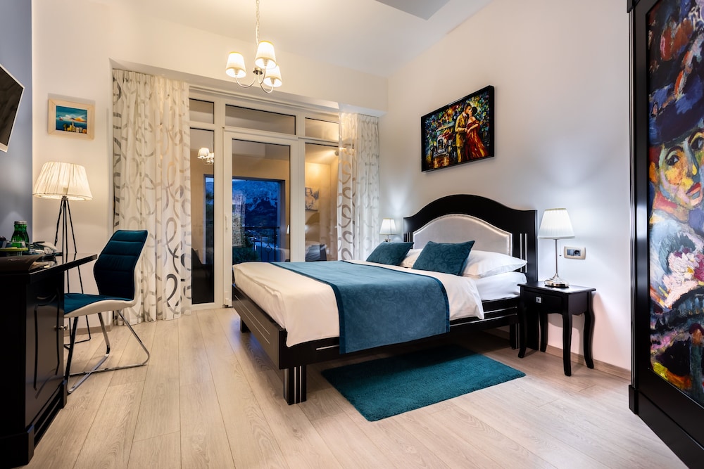 Heritage Hotel Forza 9/50