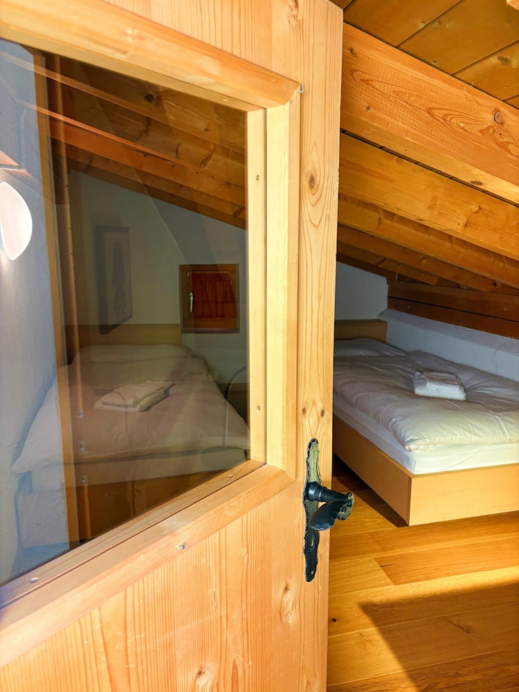 Madrisa Lodge 28/62