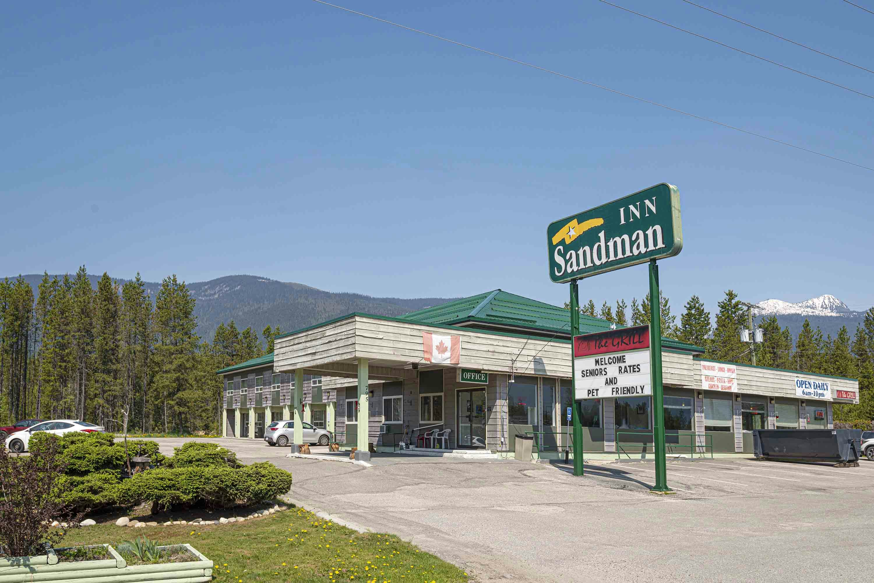 Sandman Inn Blue River 2/28
