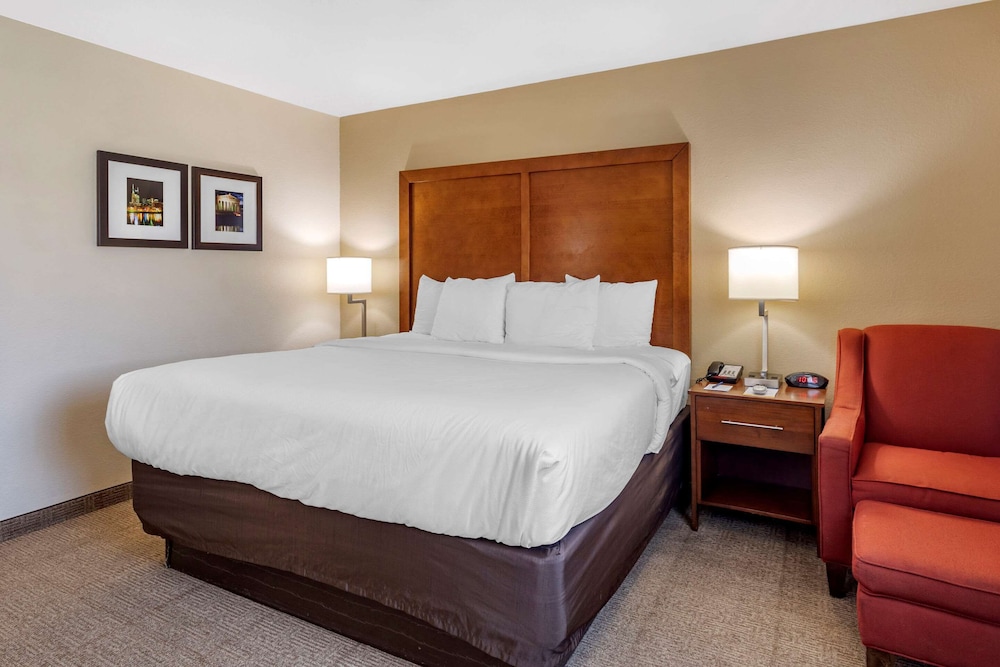 Comfort Inn Nashville West 11/33