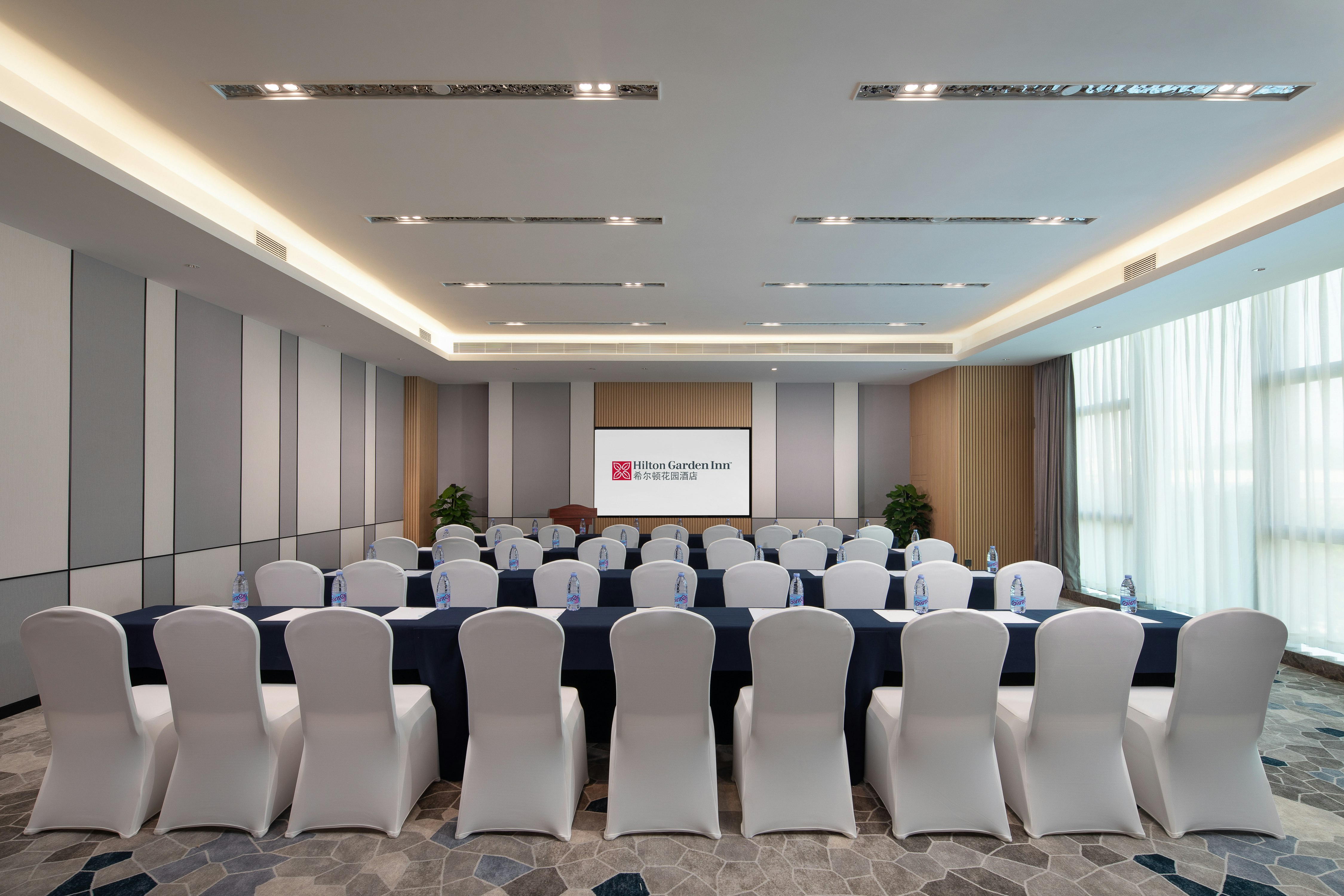 Hilton Garden Inn Shenzhen Guangming Hongqiao Park 18/21