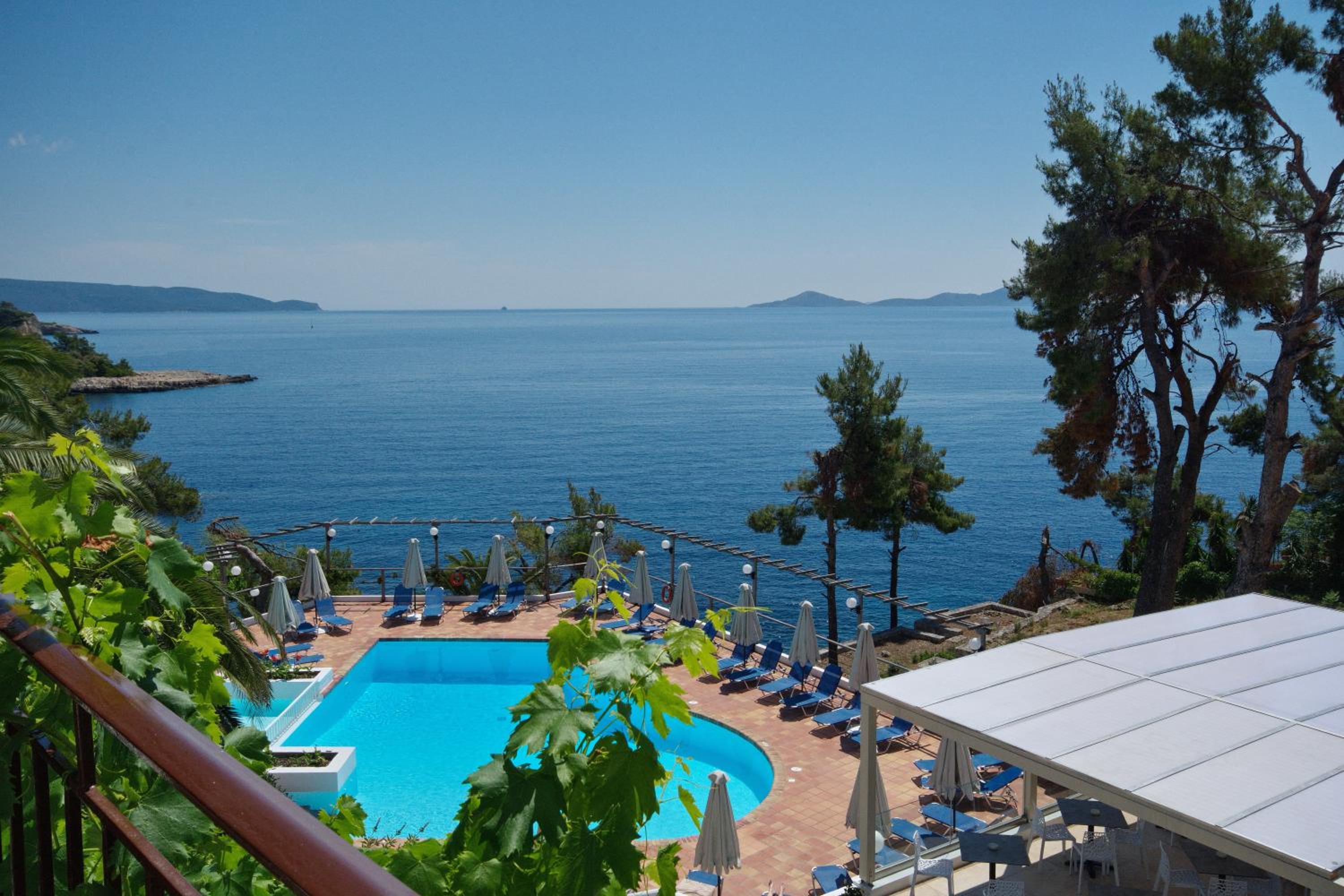 Paradise Alonissos Hotel 12/31